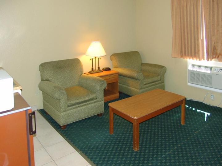 Holland Inn And Suites Тафт Екстер'єр фото